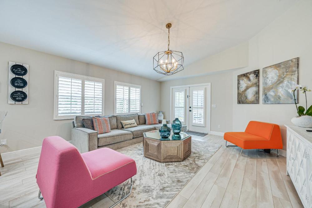 Central Naples Home with Private Pool, Spa and Lanai!